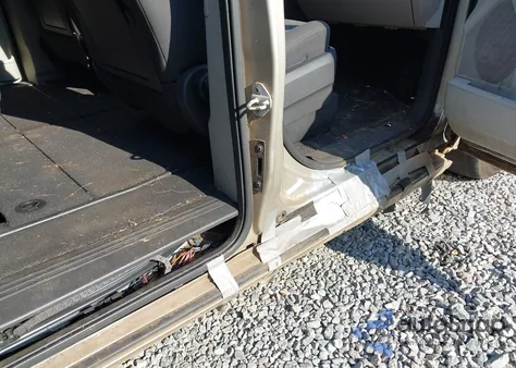 2008 Dodge Grand Caravan Sxt z USA, uszkodzony, nr VIN 1D8HN54P98B106716